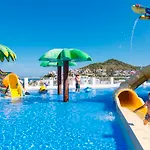 Fergus Club Carema Splash Apart-hotel 4*
