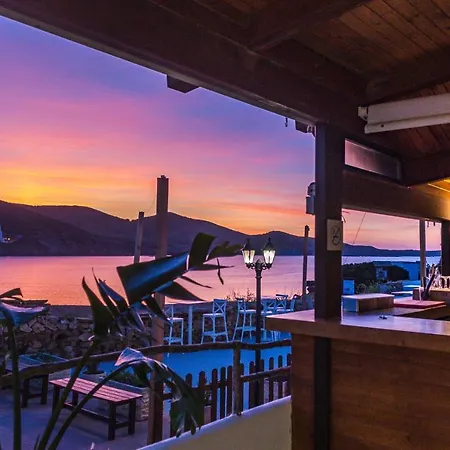 Carema Club Playas De Fornells