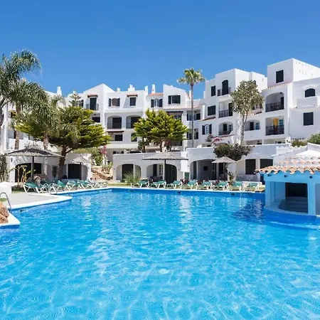 Fergus Club Carema Splash 4*