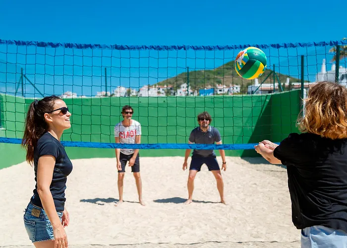 מלון דירות Fergus Club Carema Splash 4*