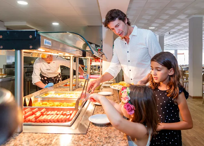 Fergus Club Carema Splash