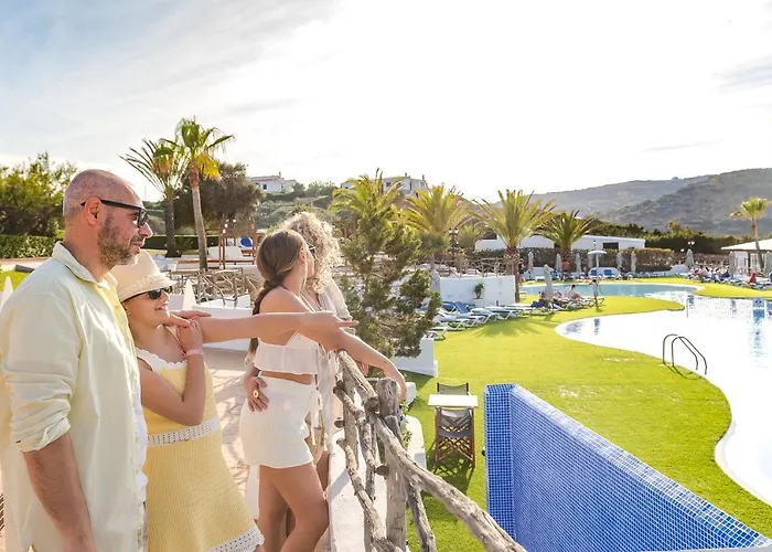 Fergus Club Carema Splash מלון דירות