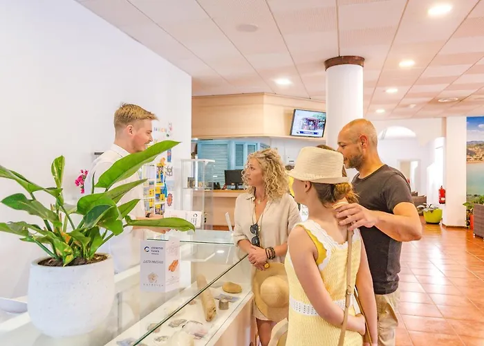 Fergus Club Carema Splash