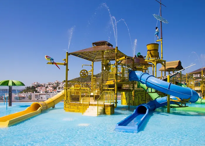 Fergus Club Carema Splash 4* Playas De Fornells