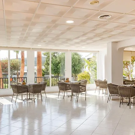 Aparthotel Fergus Club Carema Splash Playas De Fornells