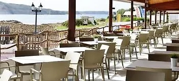 Fergus Club Carema Splash