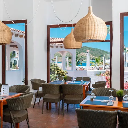 Fergus Club Carema Splash Aparthotel 4*