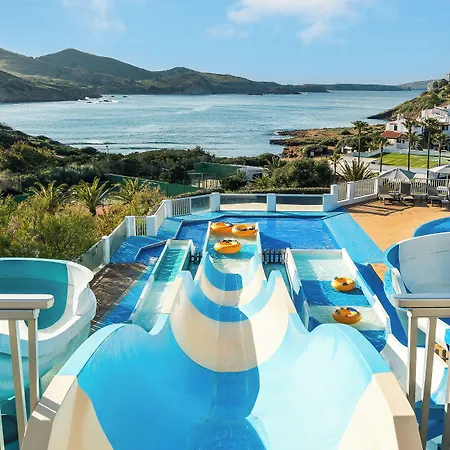 Fergus Club Carema Splash 4*
