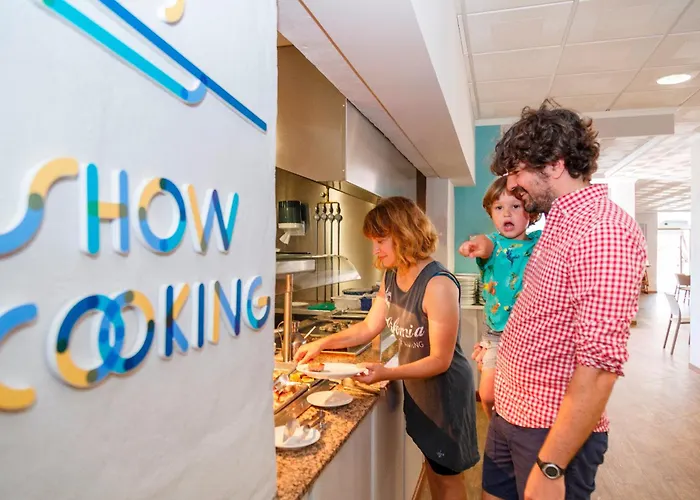 Aparthotel Fergus Club Carema Splash Playas De Fornells