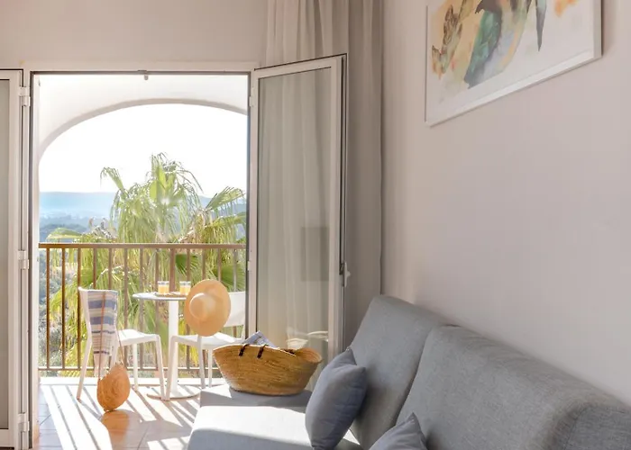 Fergus Club Carema Splash 4* Playas De Fornells