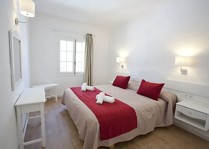 Fergus Club Carema Splash 4* Playas De Fornells