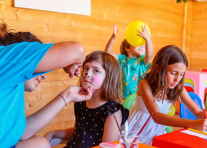 Aparthotel Fergus Club Carema Splash