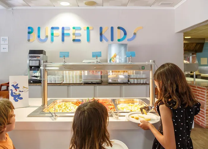 Aparthotel Fergus Club Carema Splash Playas De Fornells