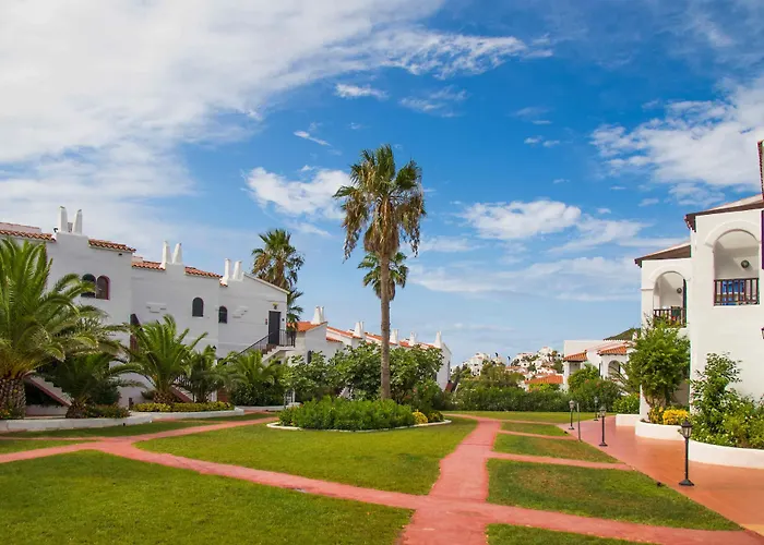 Aparthotel Fergus Club Carema Splash