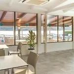 Fergus Club Carema Splash Aparthotel
