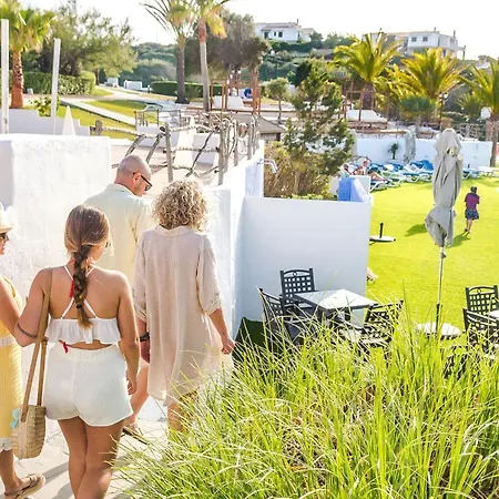 Fergus Club Carema Splash Lejlighedshotel 4*