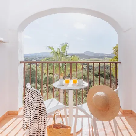 Fergus Club Carema Splash 4*