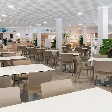 Fergus Club Carema Splash Aparthotel Playas De Fornells