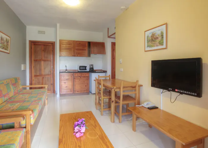 Fergus Club Carema Splash Playas De Fornells