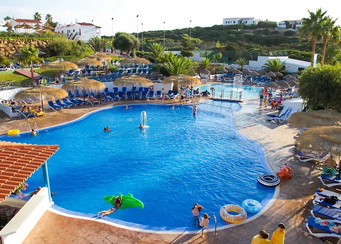 Apartmanhotel Fergus Club Carema Splash